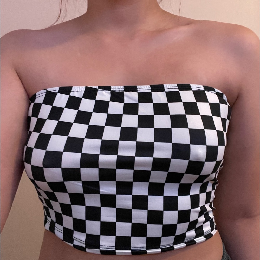 Checkered Pattern Crop Top